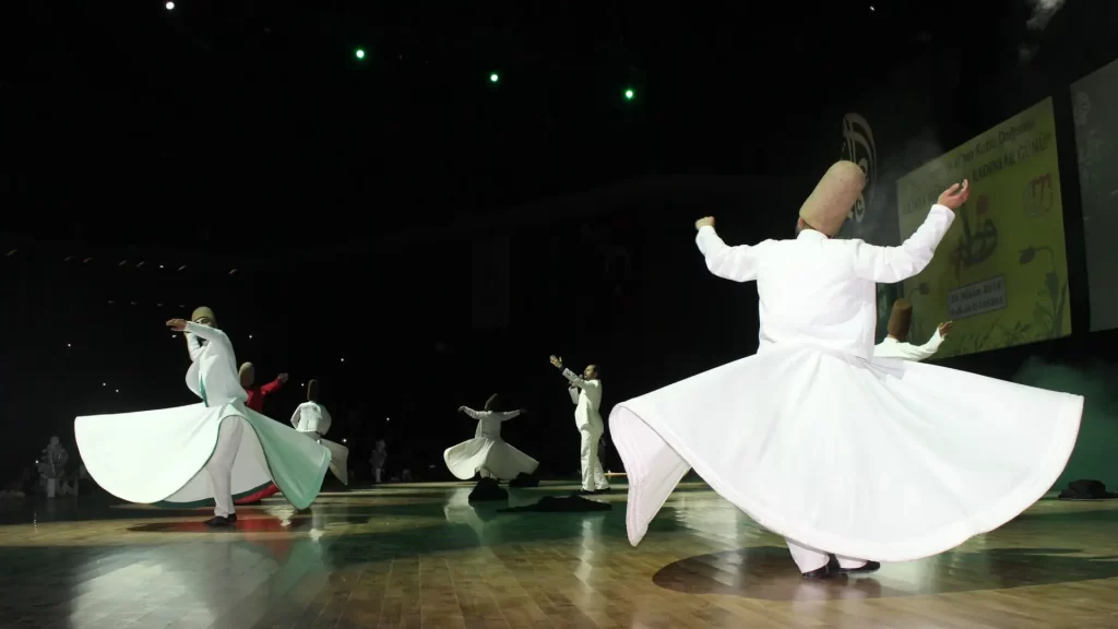 How Shams Taught Rumi to Look Within